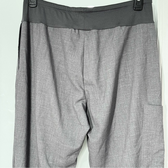 Cuddl Duds Womens Scrub Jogger Cargo Pant Sz M Light Gray Drawstring Waist - Picture 7 of 11